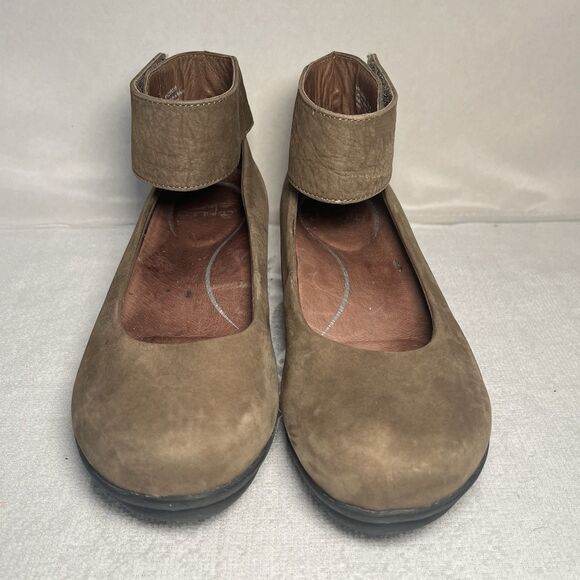 Dansko Lulu Ankle Strap Wedges Comfort Shoes Leather Taupe Brown Women 6.5-7 - Picture 2 of 8